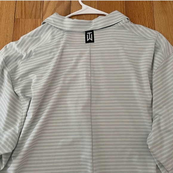 Tiger Woods Nike Polo size XL - Picture 2 of 3